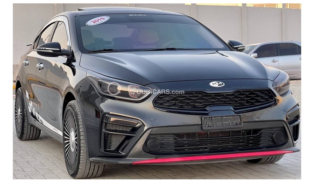 كيا سيراتو MPI توب كيا سيراتو 2019 خليجي بحالة ممتازة فل اوبشن بدون حوادث