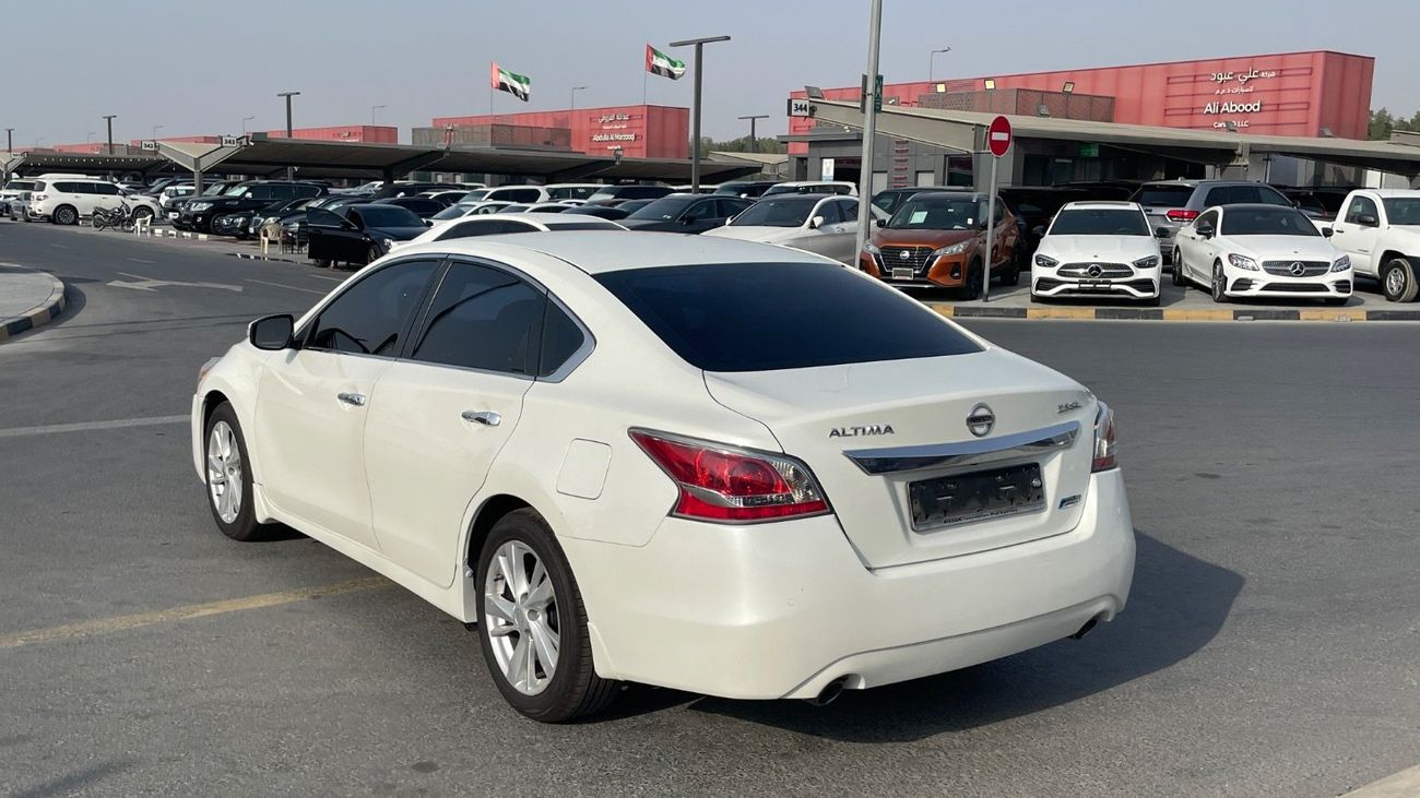 Nissan Altima SV 2.5L FULL