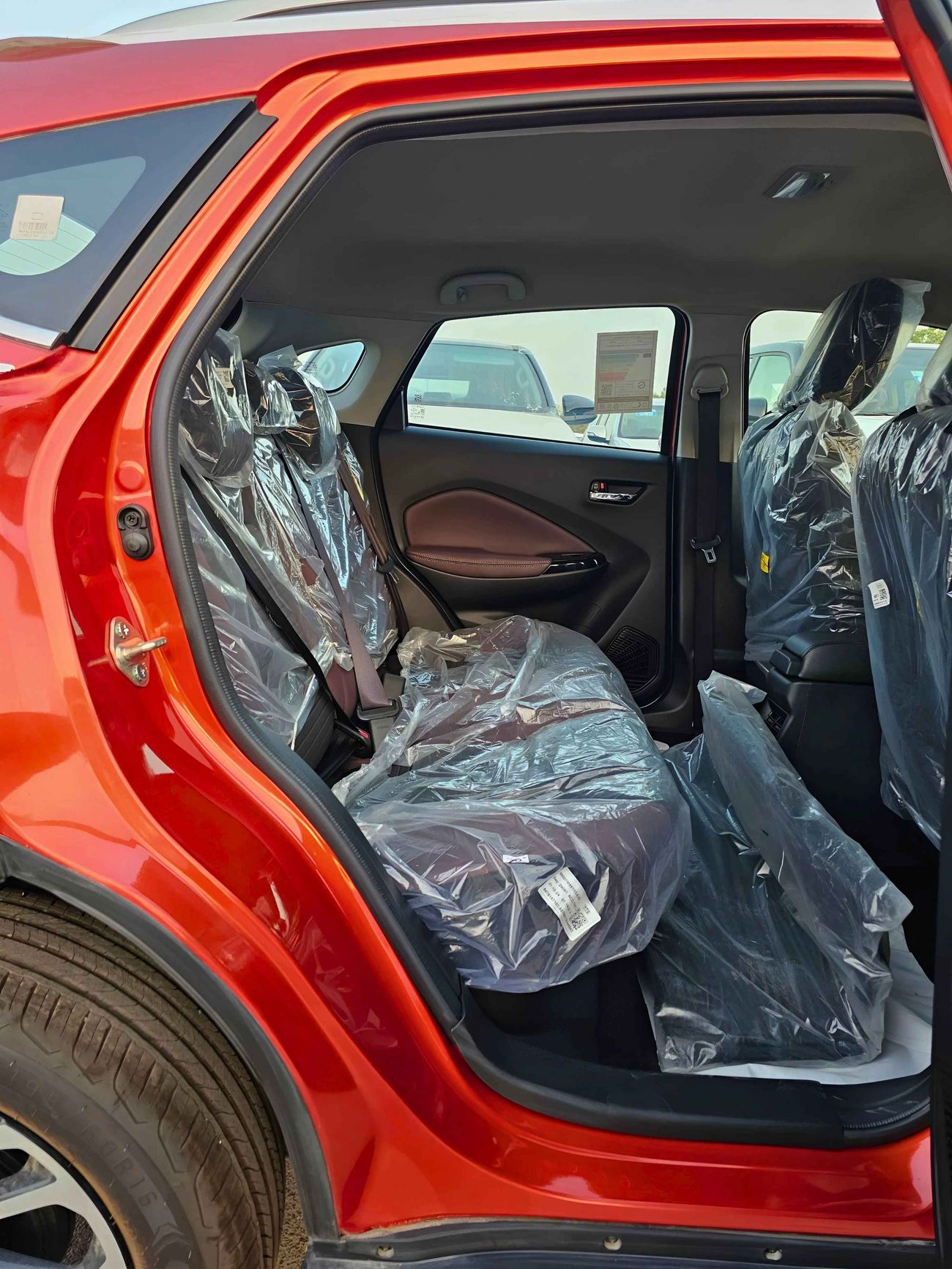 Suzuki Fronx GLX / EURO 5 HYBRID / 1.5L V4 / HEADUP DISPLAY / 360* CAMERAS / " 9" DISPLAY AUDIO (CODE # GLX)