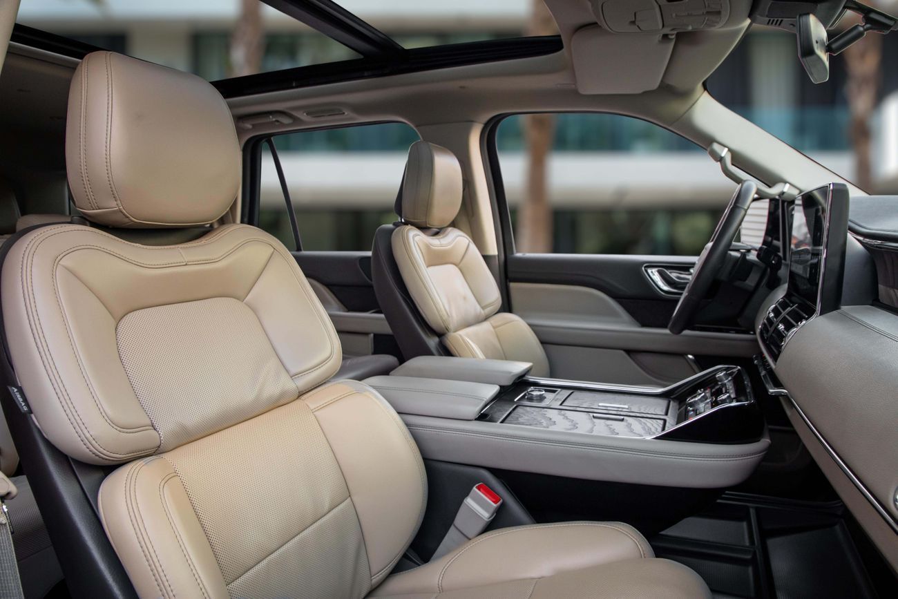 Lincoln Navigator 4,309 P.M | 0% Downpayment | Navigator Reserve|Lincoln Warranty