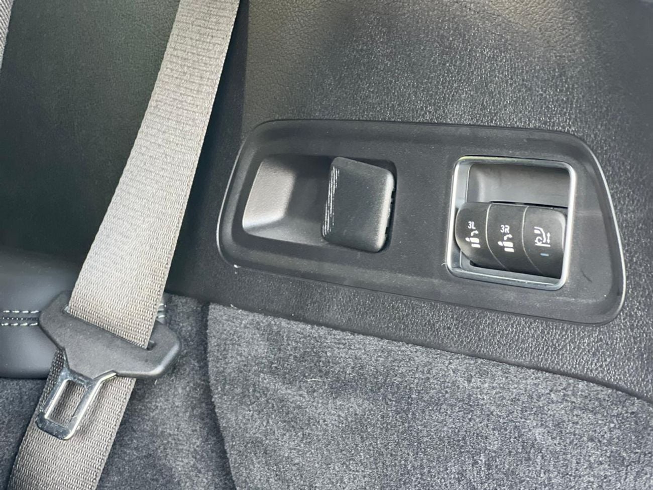 مرسيدس بنز GLS 580 Mercedes Benz GLS 580 4matic