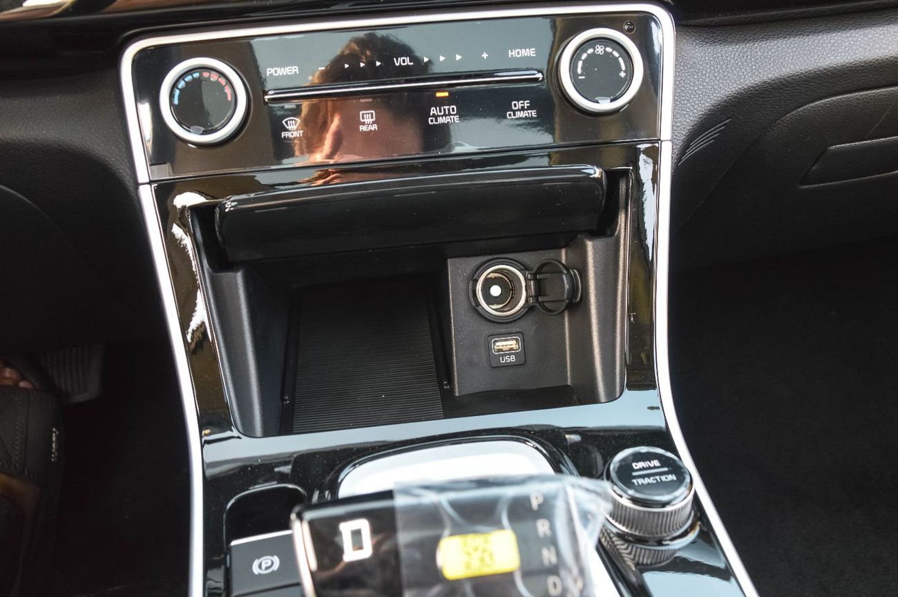 Kia Seltos KIA SELTOS LUXURY 1.5L FWD SUV 2025