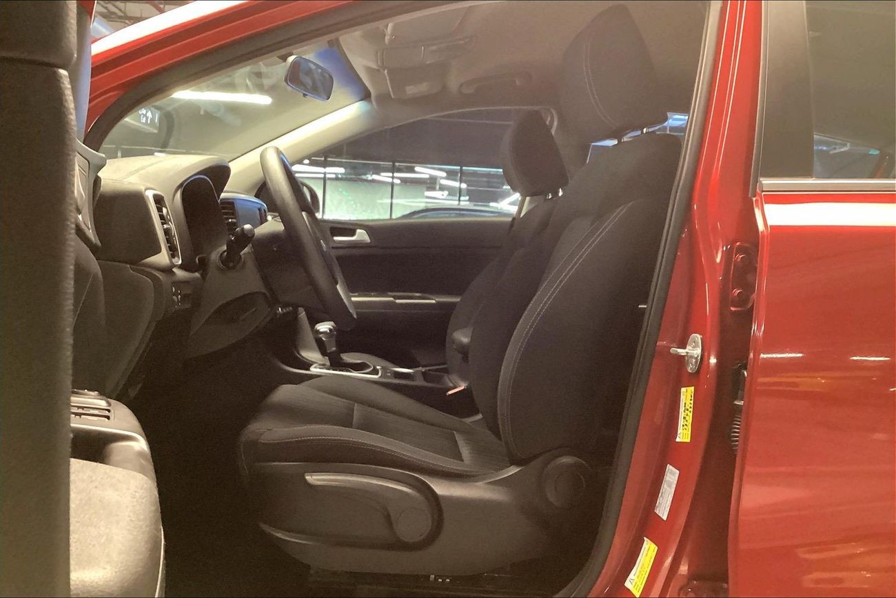 Kia Sportage LX | Guaranteed Warranty | 0 Down Payment | 11.11 Flash Sale + AED 2K FREEBIES