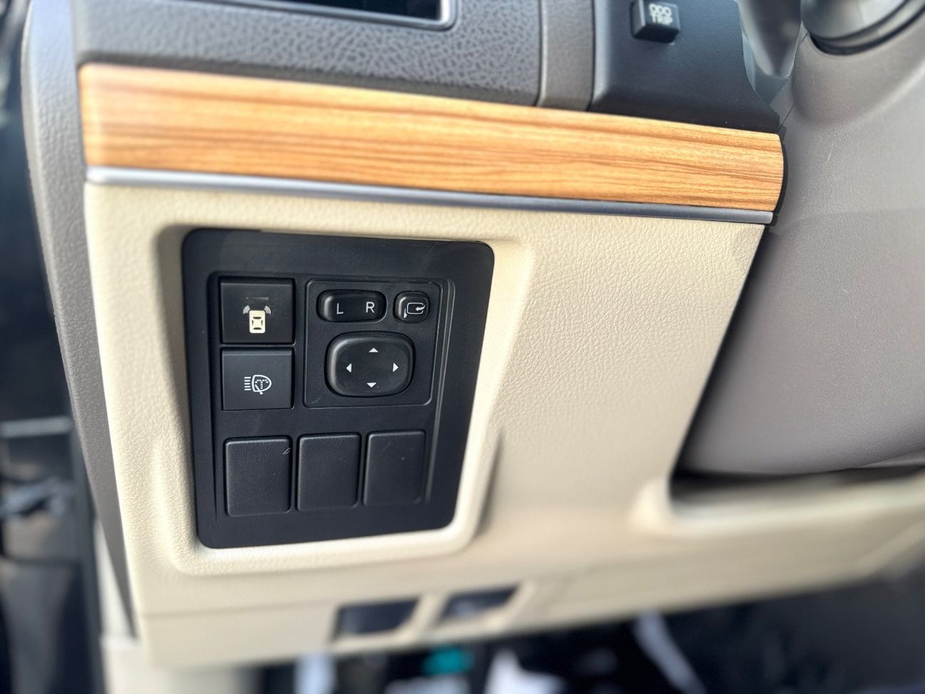 تويوتا برادو VXR 4.0L 4WD