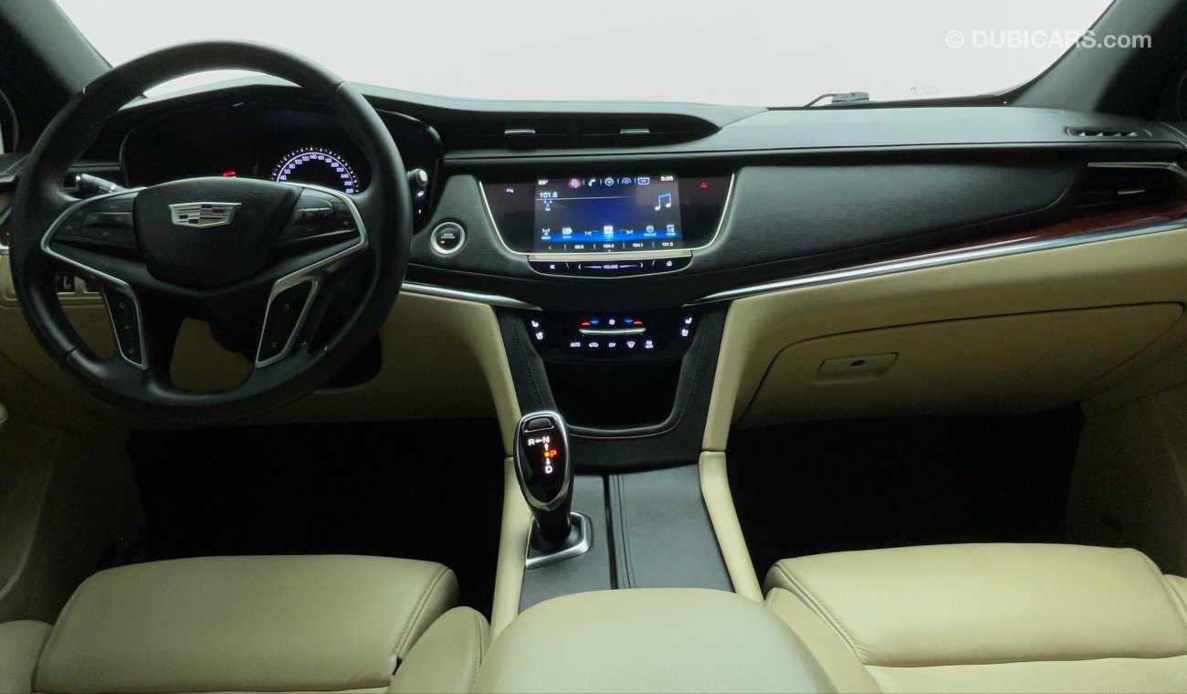Cadillac XT5 Premium lexury 3600