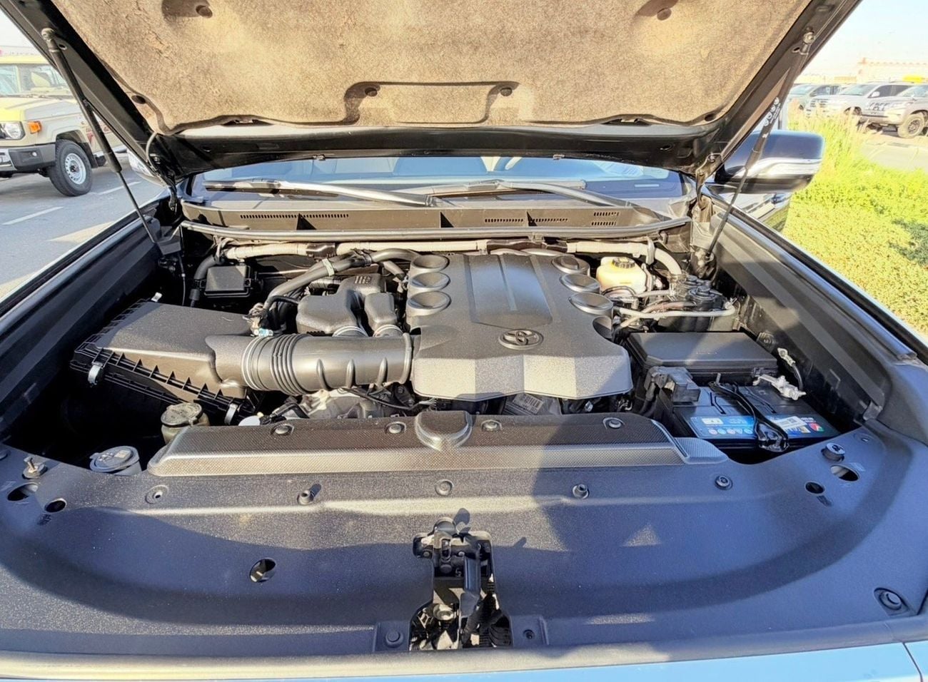 Toyota Prado VXR 4.0L 4WD Toyota Prdao 2022  VXR  full option V6 4.0 L full option