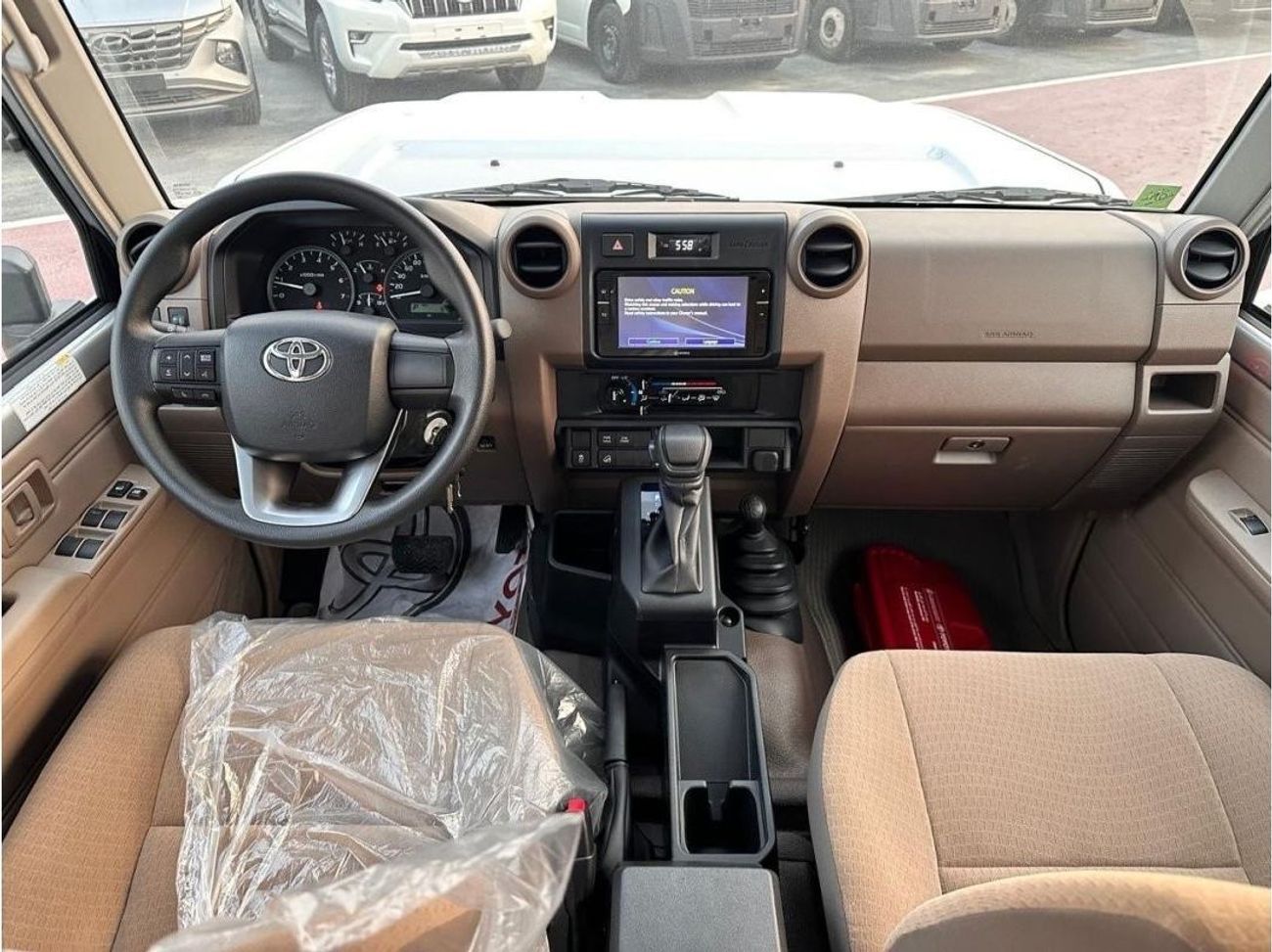 Toyota Land Cruiser Pick Up 4.0 L automatic with  dif lock