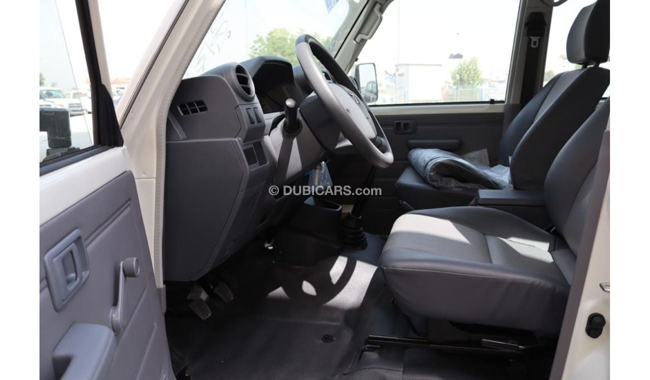Toyota Land Cruiser Pick Up 2022 LAND CRUISER HZJ79 DOUBLE CABIN 4.2 DIESEL V6