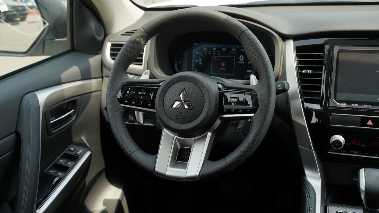 Mitsubishi Montero Sport GLS Brand New – 3.0L Petrol 4WD Automatic – H59 – GCC 2026 – Export Only