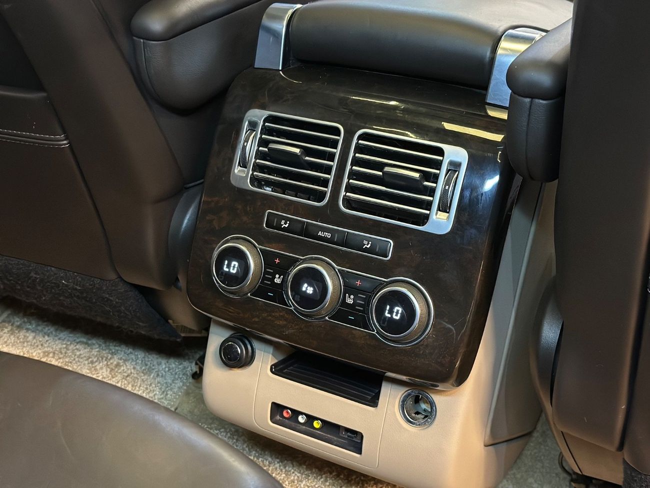 لاند روفر رينج روفر Autobiography 5.0L (375 HP)