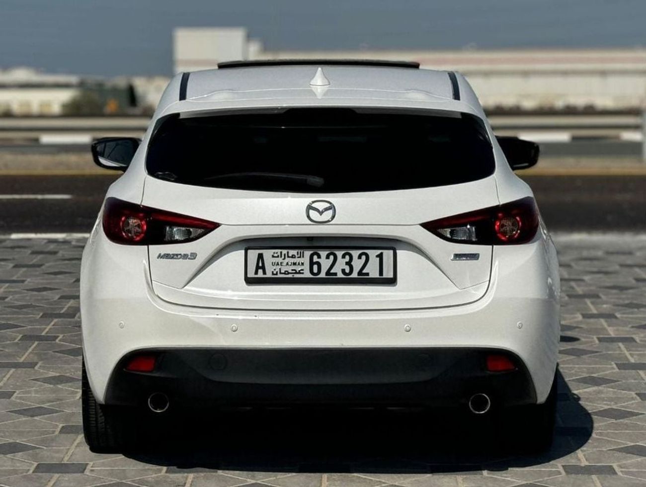 Mazda 3 R 2.0L (155 HP) Hatchback