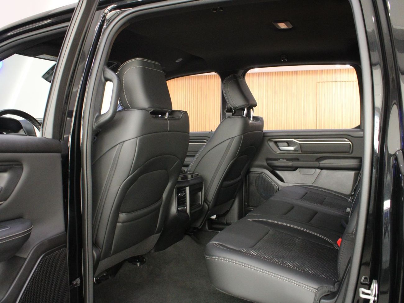 رام 1500 DODGE RAM SPORT | Low mileage | with Warranty