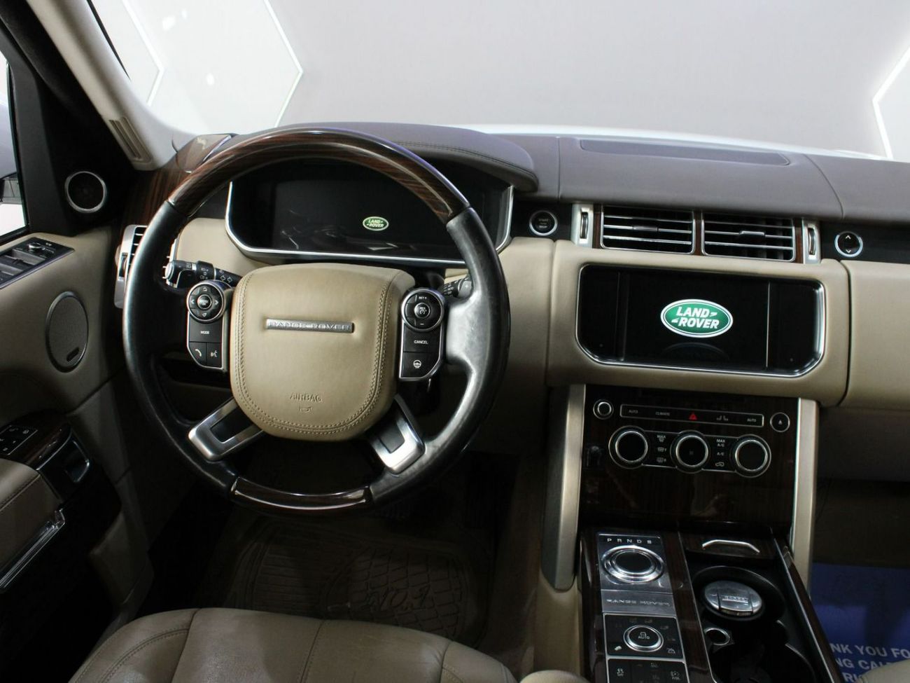 لاند روفر رينج روفر RANGE ROVER VOGUE HSE | GCC