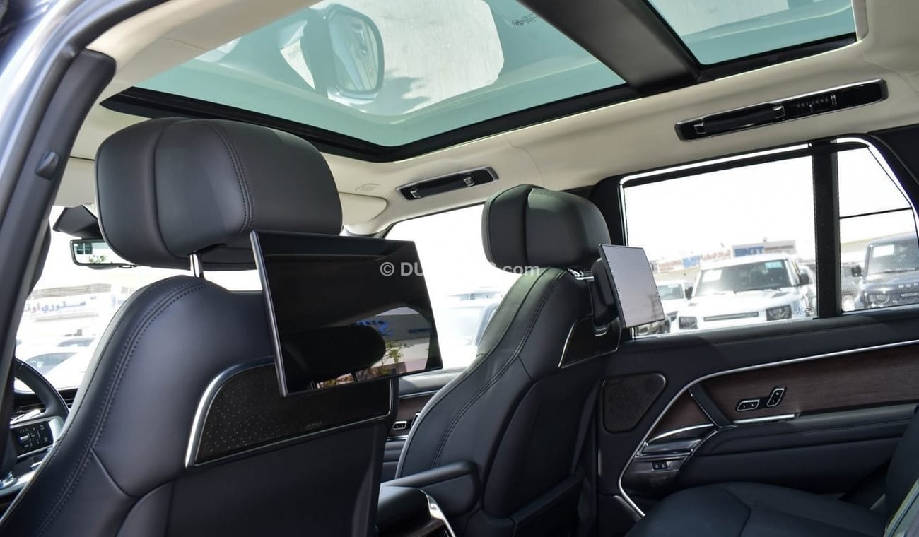 Land Rover Range Rover P530 4.4P V8  SWB AWD Aut .(For Local Sales plus 10% for Customs & VAT)