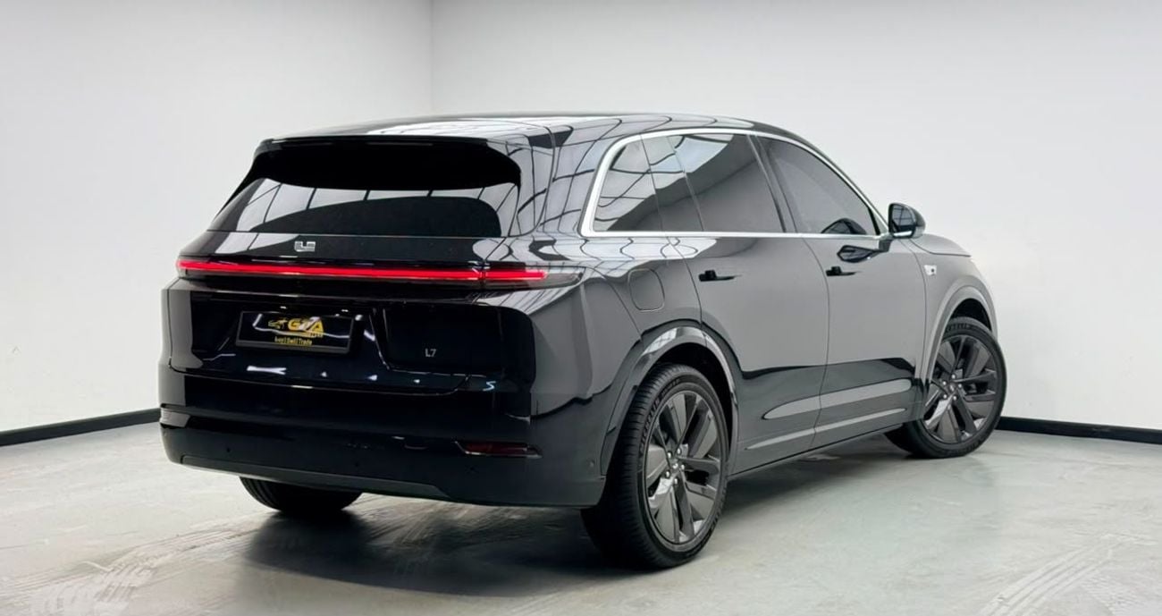 Li Auto L7 STD (NON GCC) 2025 Li L7 Ultra, LIDAR Sensors, Head-Up Display, Fully Loaded, Excellent Condition, Chinese