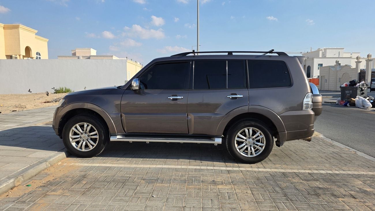 ميتسوبيشي باجيرو