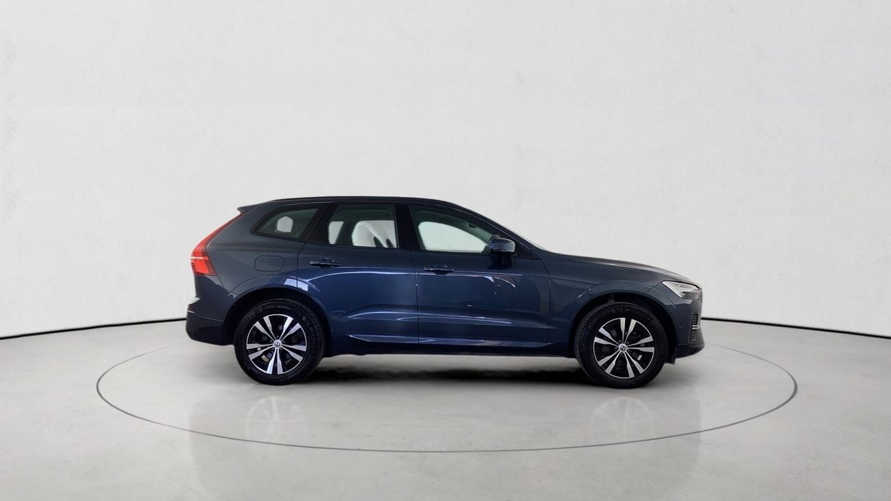 فولفو XC 60 B5 CORE AT | شامل الضمان | 0 ﺪﻔﻋﺓ ﺃﻮﻟﻯ