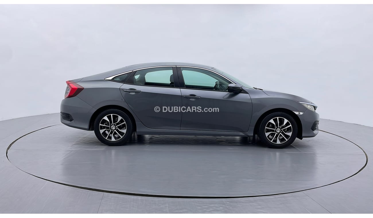 هوندا سيفيك LX 1.6 | بدون دفعة مقدمة | اختبار قيادة مجاني للمنزل