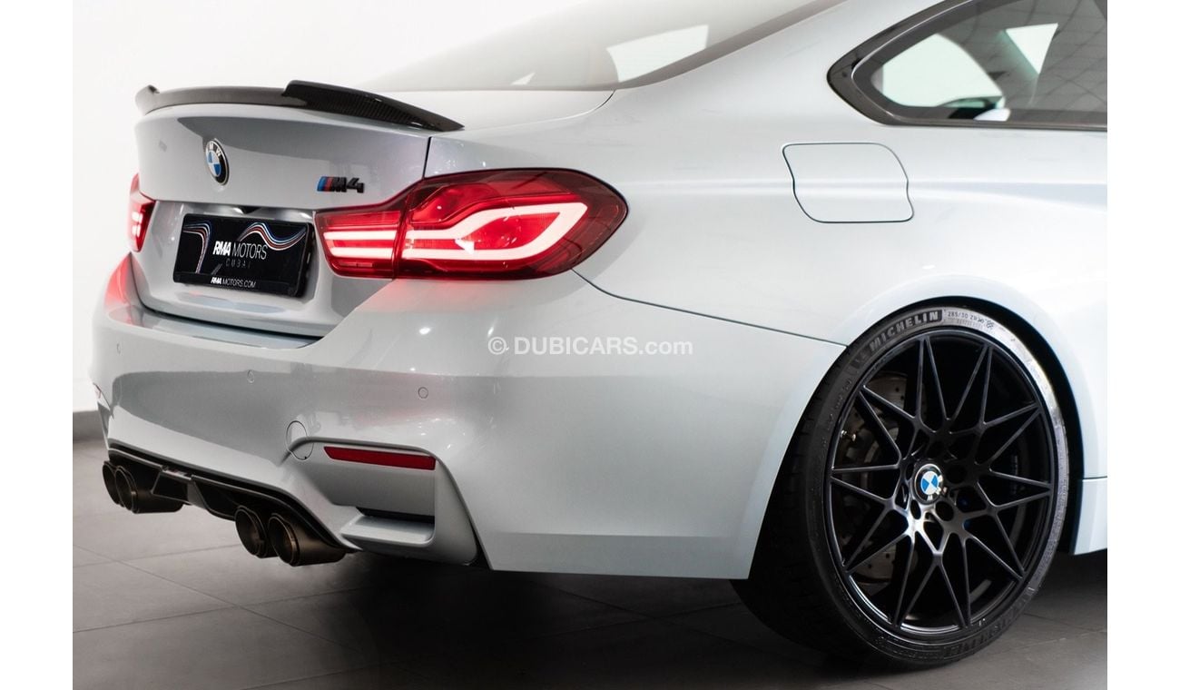BMW M4 Std 2016 BMW M4 Coupe / Akrapovic Exhaust / Full-Service history