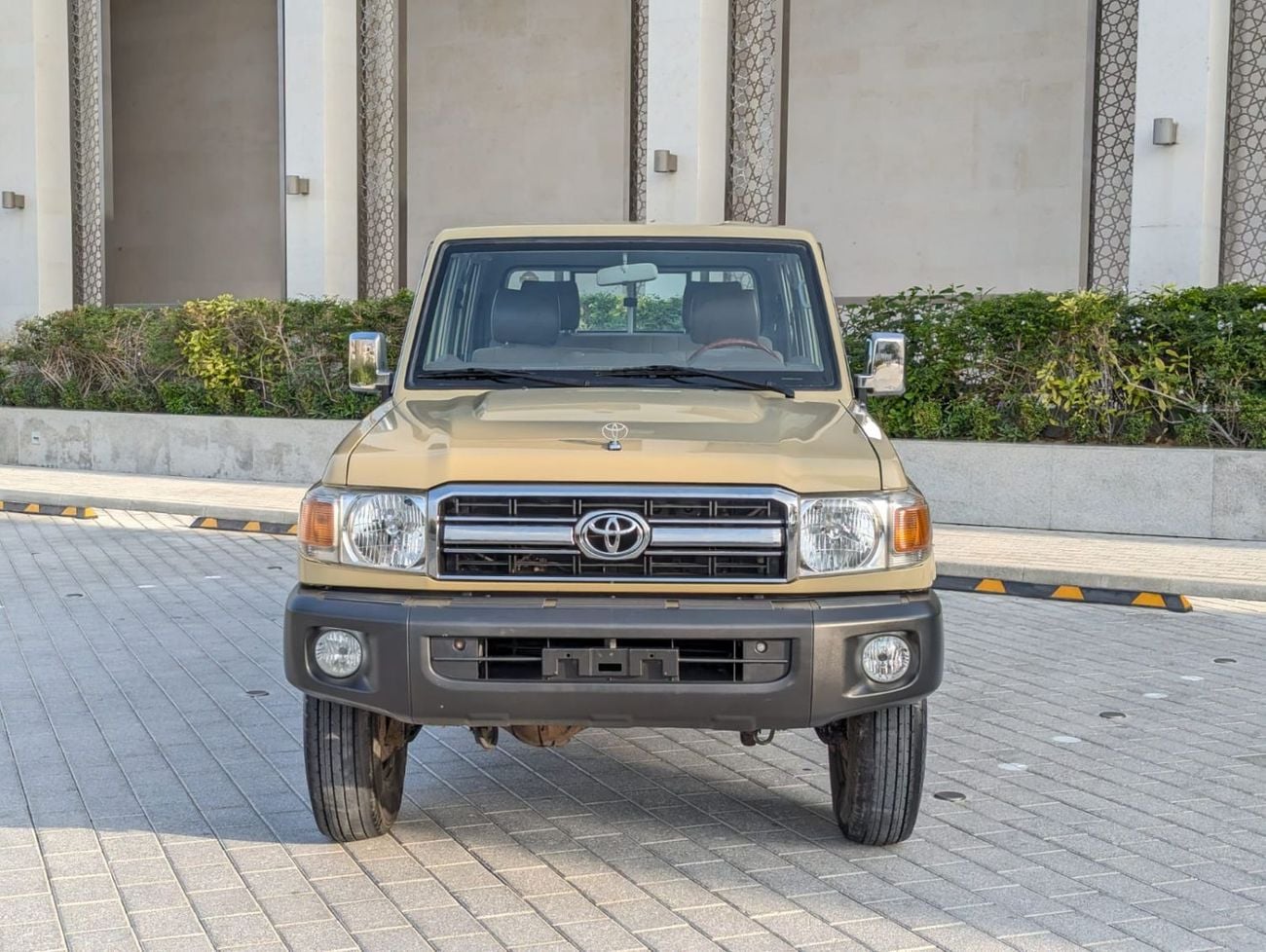 Toyota Land Cruiser Pick Up Toyota LC79 double cabin LHD brown colour