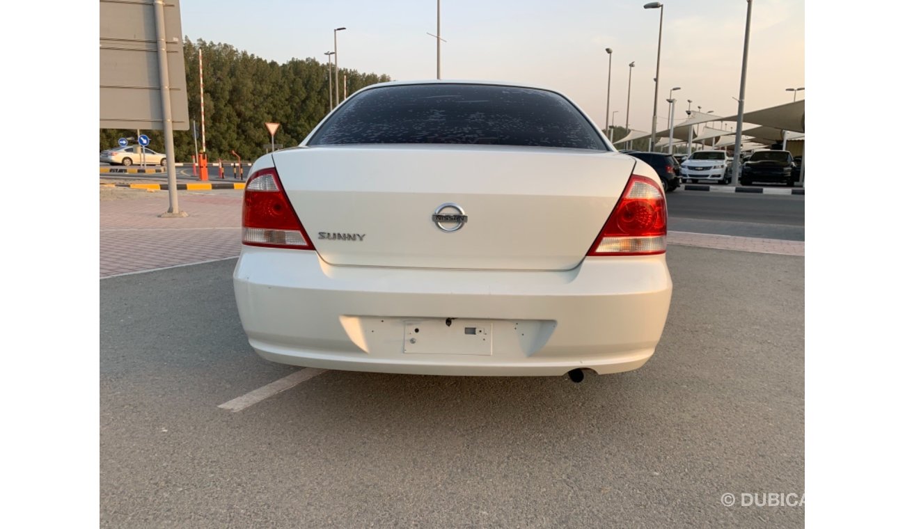 Nissan Sunny Nissan sunny   model 2012  gcc very celen car km 202,811   price 10,000 m/00971545994592