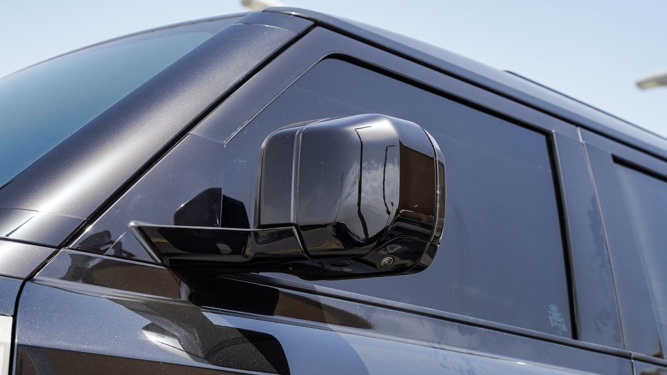 لاند روفر ديفندر