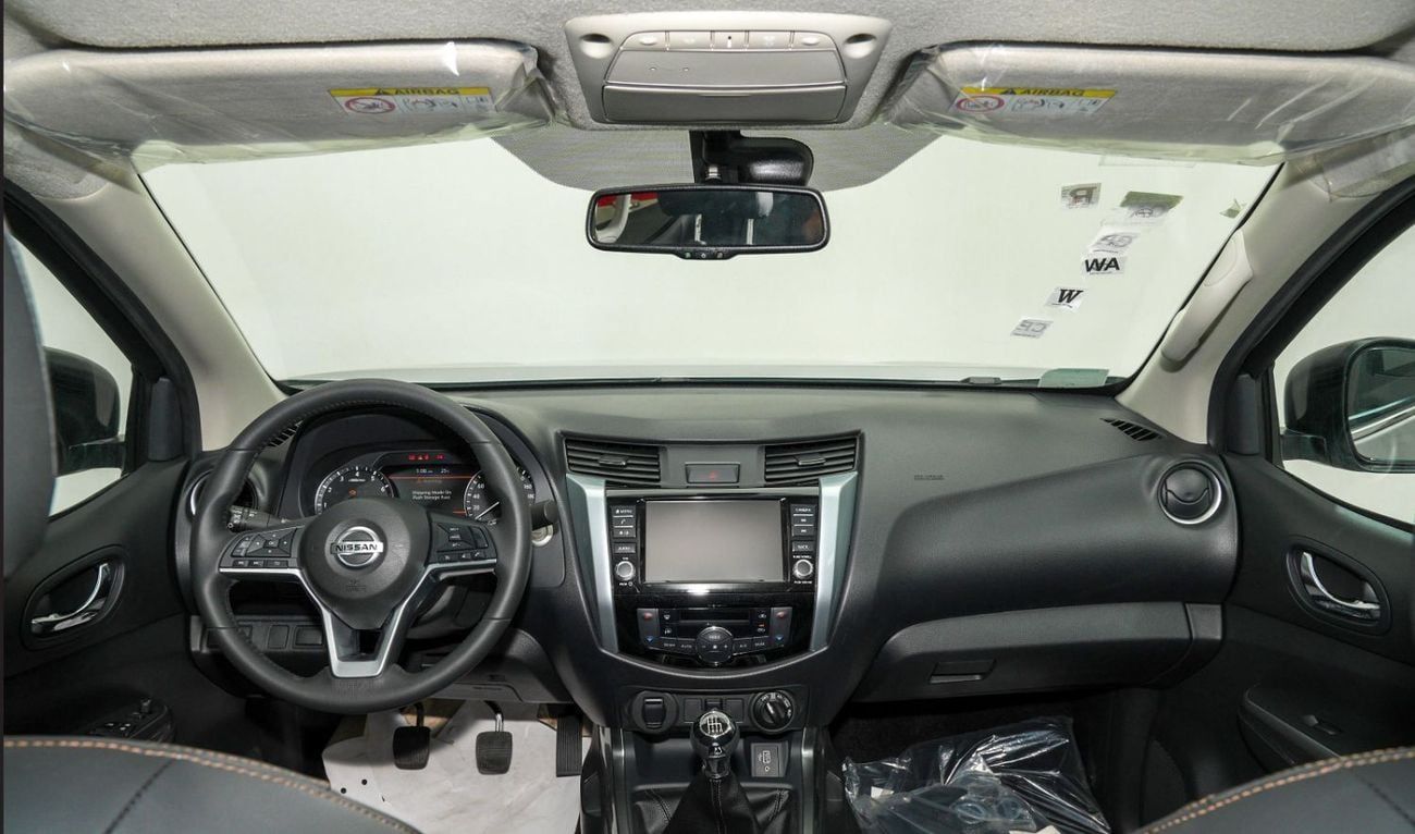 Nissan Navara ECT0043 - Nissan Navara LE Plus - DCab Pick Up - 2.4L Petrol Manual 4wd White