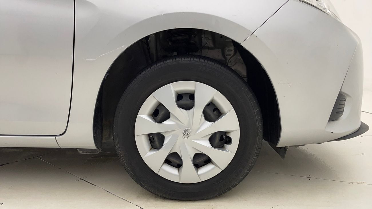 تويوتا يارس SE 1.5 | بدون دفعة مقدمة | اختبار القيادة في المنزل