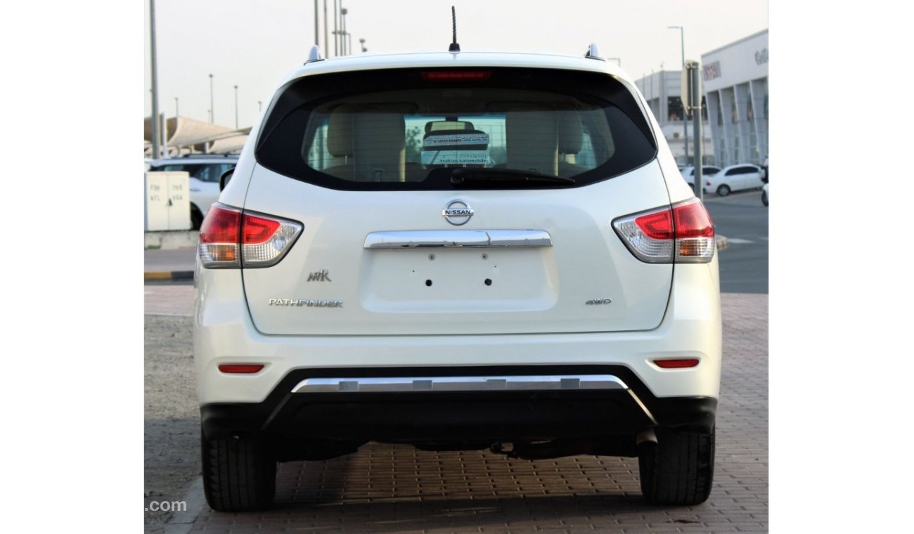 Nissan Pathfinder Nissan Pathfinder 2016 GCC, in excellent condition, without accidents, very clean from inside and ou