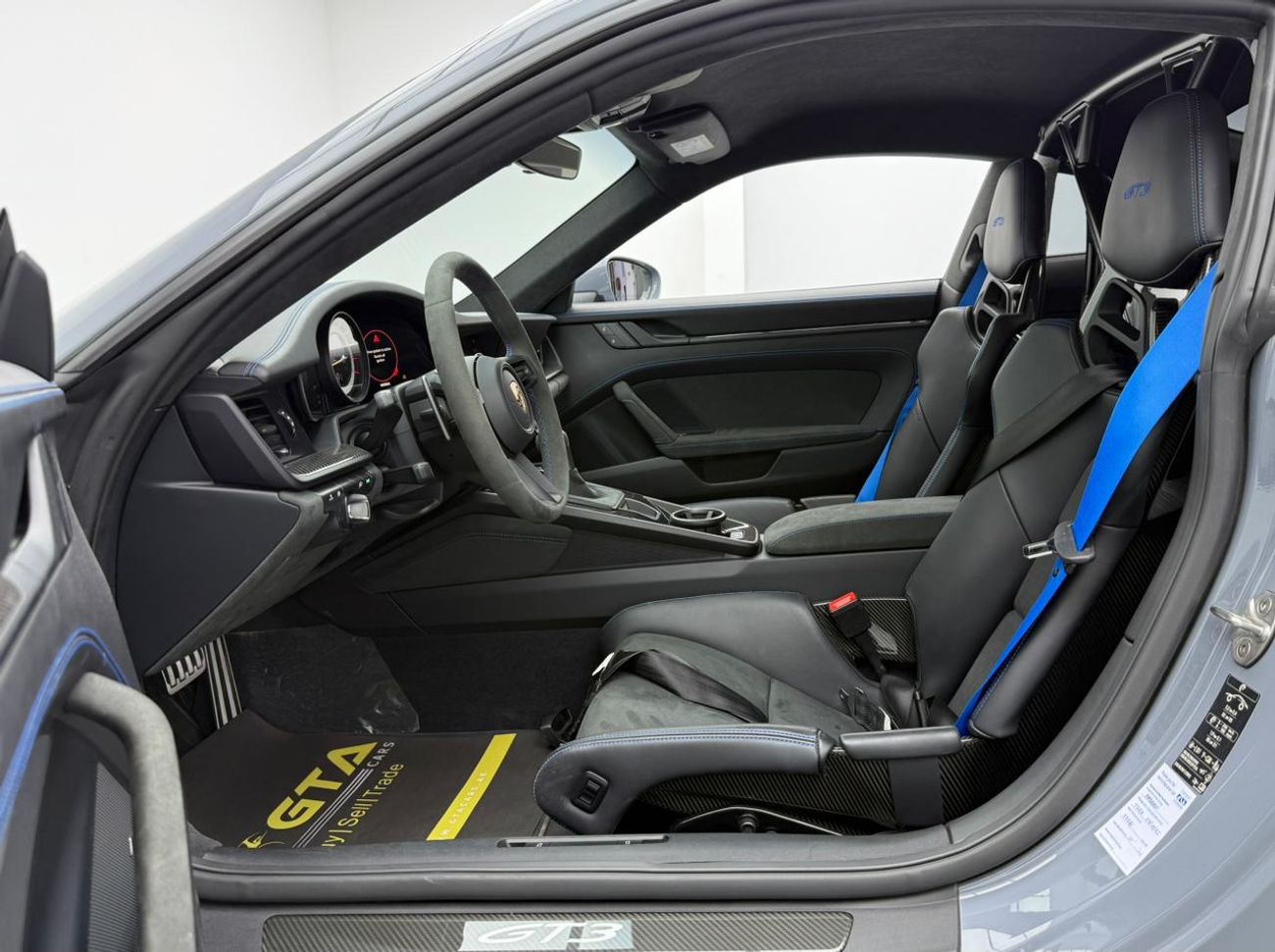 Porsche 911 GT3 4.0L 2024 Porsche 911 GT3 ,Porsche Warranty ,Full Service History ,Excellent Condition ,GCC