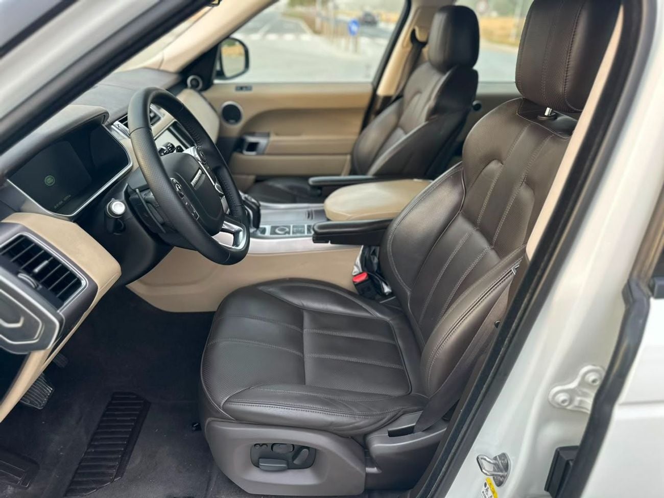 Land Rover Range Rover Sport HSE