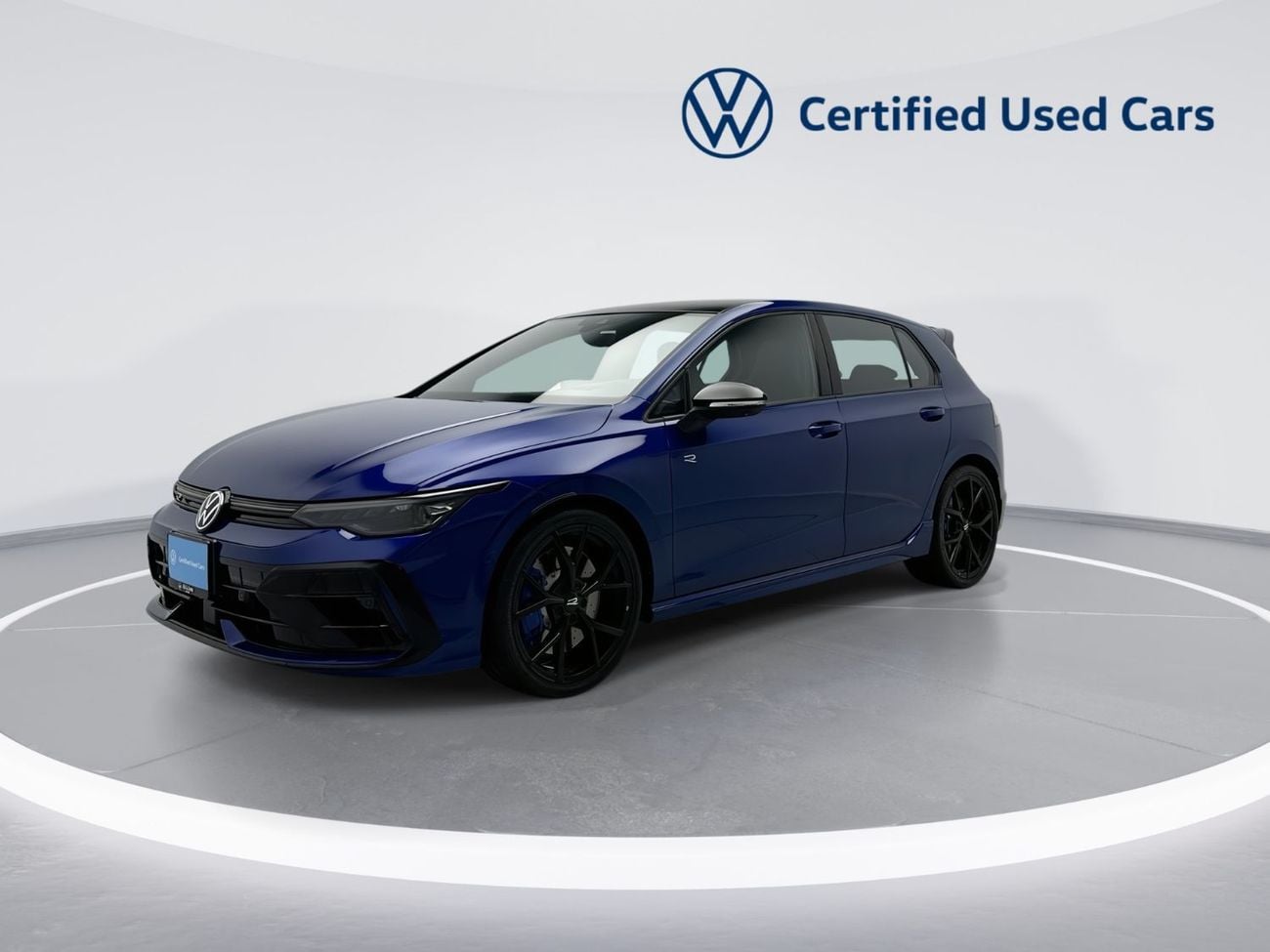 Volkswagen Golf R Base 2.0T Golf R Fabric Seats with Sunroof - DCC - Black Edition (Ref#37205)