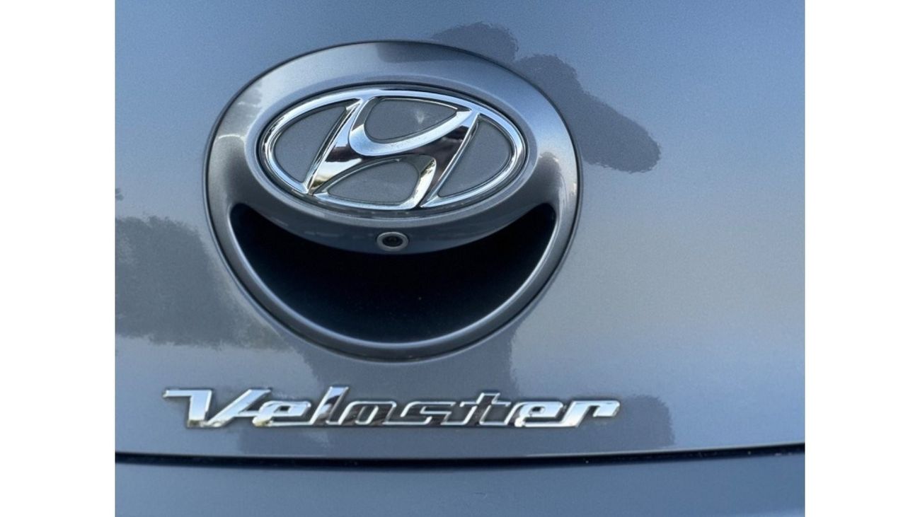 هيونداي فيلوستر سبورت موديل 2017 حاله ممتازه جداا من الداخل والخارج 1600سي سي