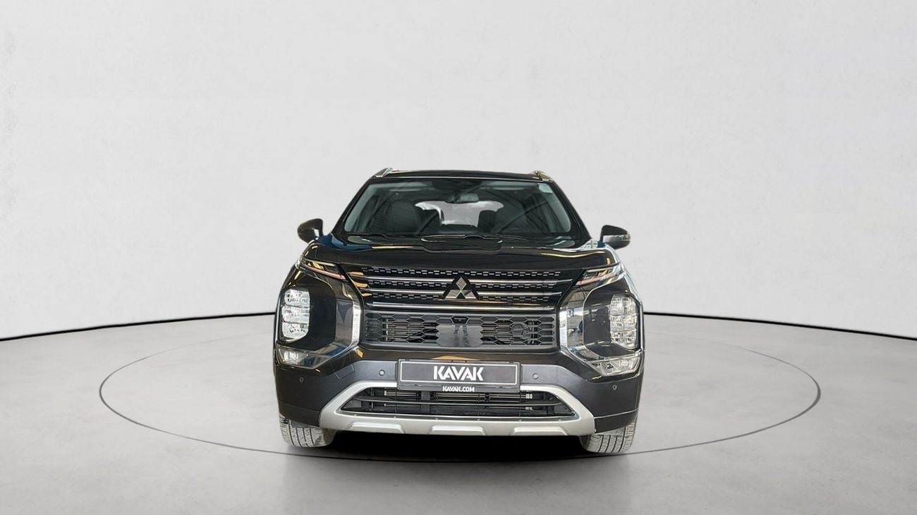 ميتسوبيشي آوتلاندر 2.5 AUTO 4WD 7SEAT HL | شامل الضمان | 0 ﺪﻔﻋﺓ ﺃﻮﻟﻯ