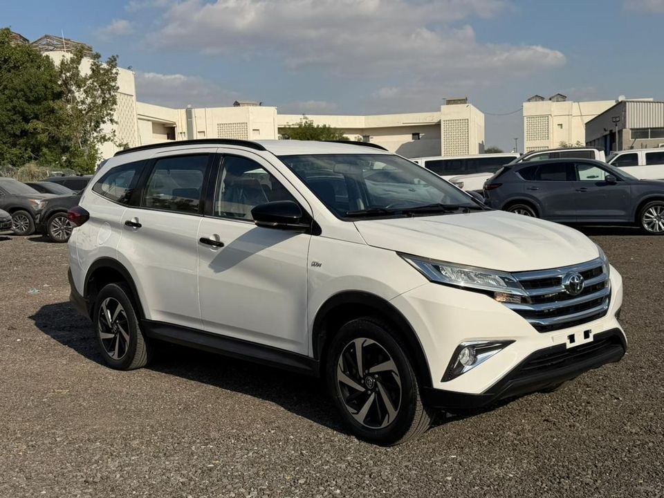 Toyota Rush EX