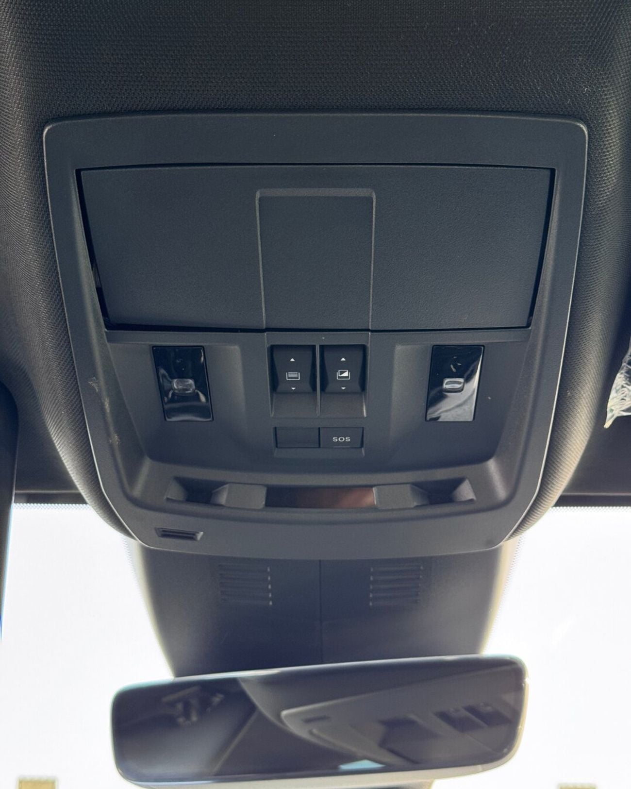Peugeot 3008 NEW PEUGEOT 3008 GT - 1.6T - (2025 MODEL) GCC specs