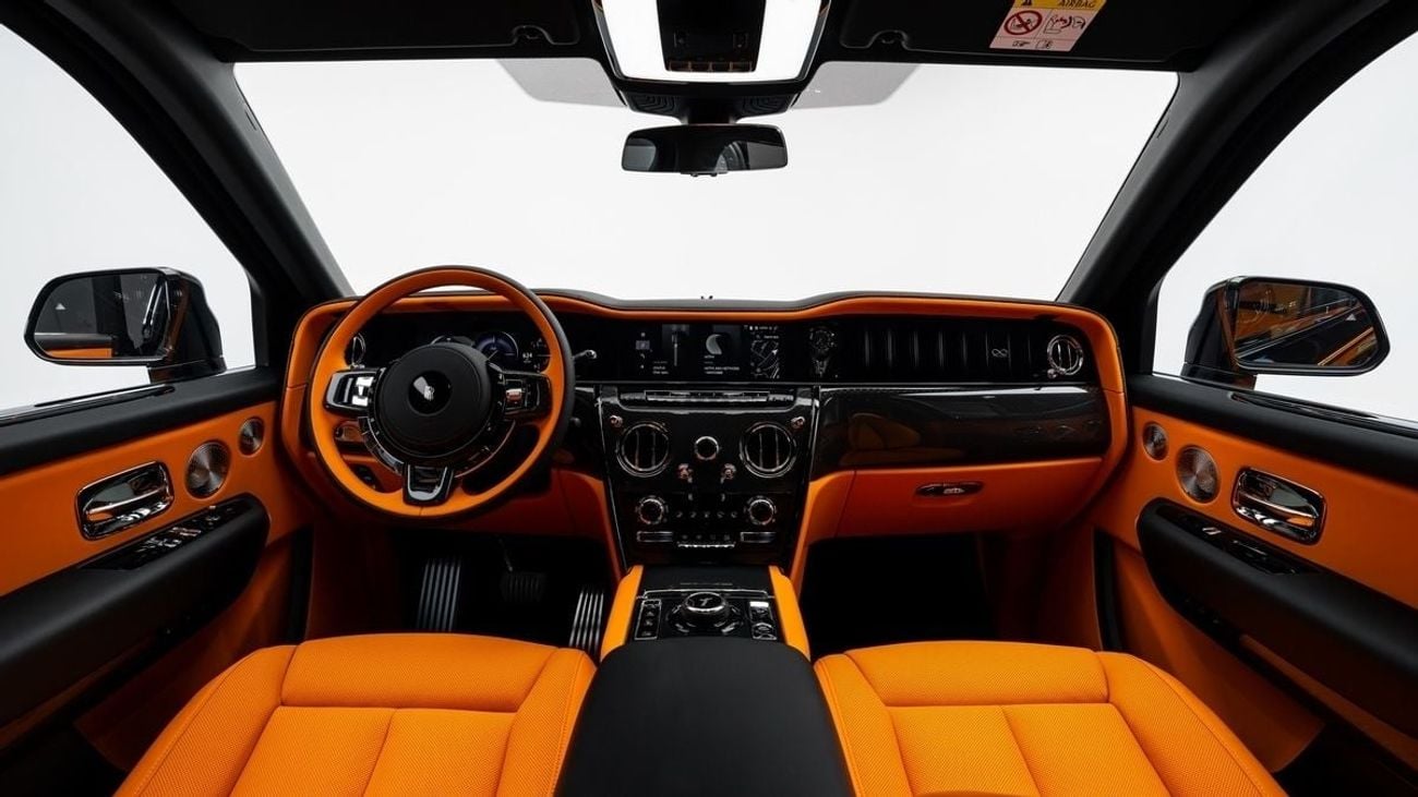 Rolls-Royce Cullinan Black Badge - 2026 - GCC Specs - Under Warranty and Service Contract