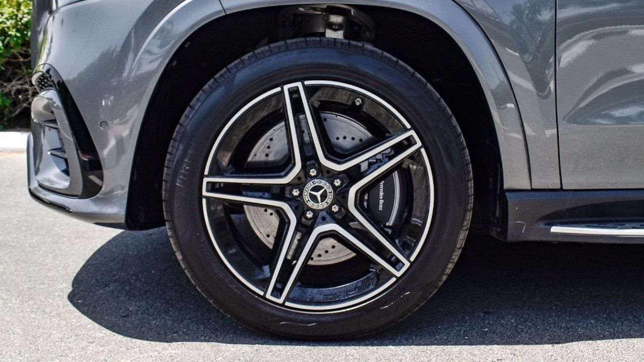 Mercedes-Benz GLS 450 Mercedes-Benz AMG GLS450 SUV | Night Package | New Facelift | GCC | 2024 - 7 Seaters