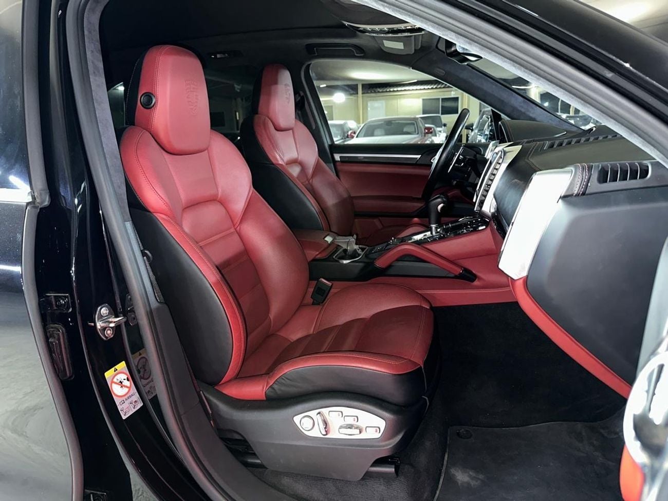 بورش كايان Turbo S 4.8L (550 HP)