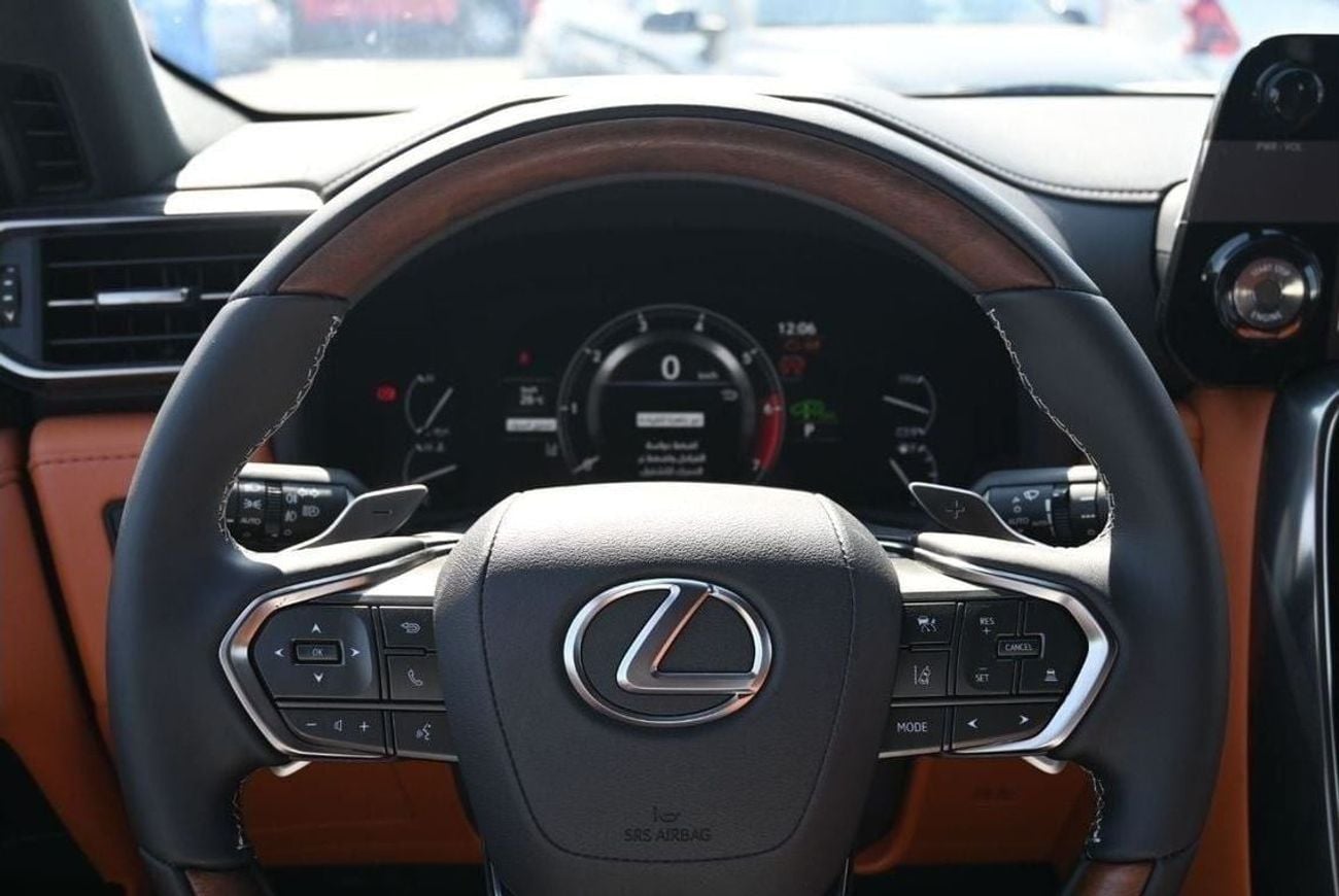 Lexus LX600 Lexus LX600 VIP w/Black Pkg 3.5L Twin-Turbo V6, Model 2024, Color Black, (Export Price)