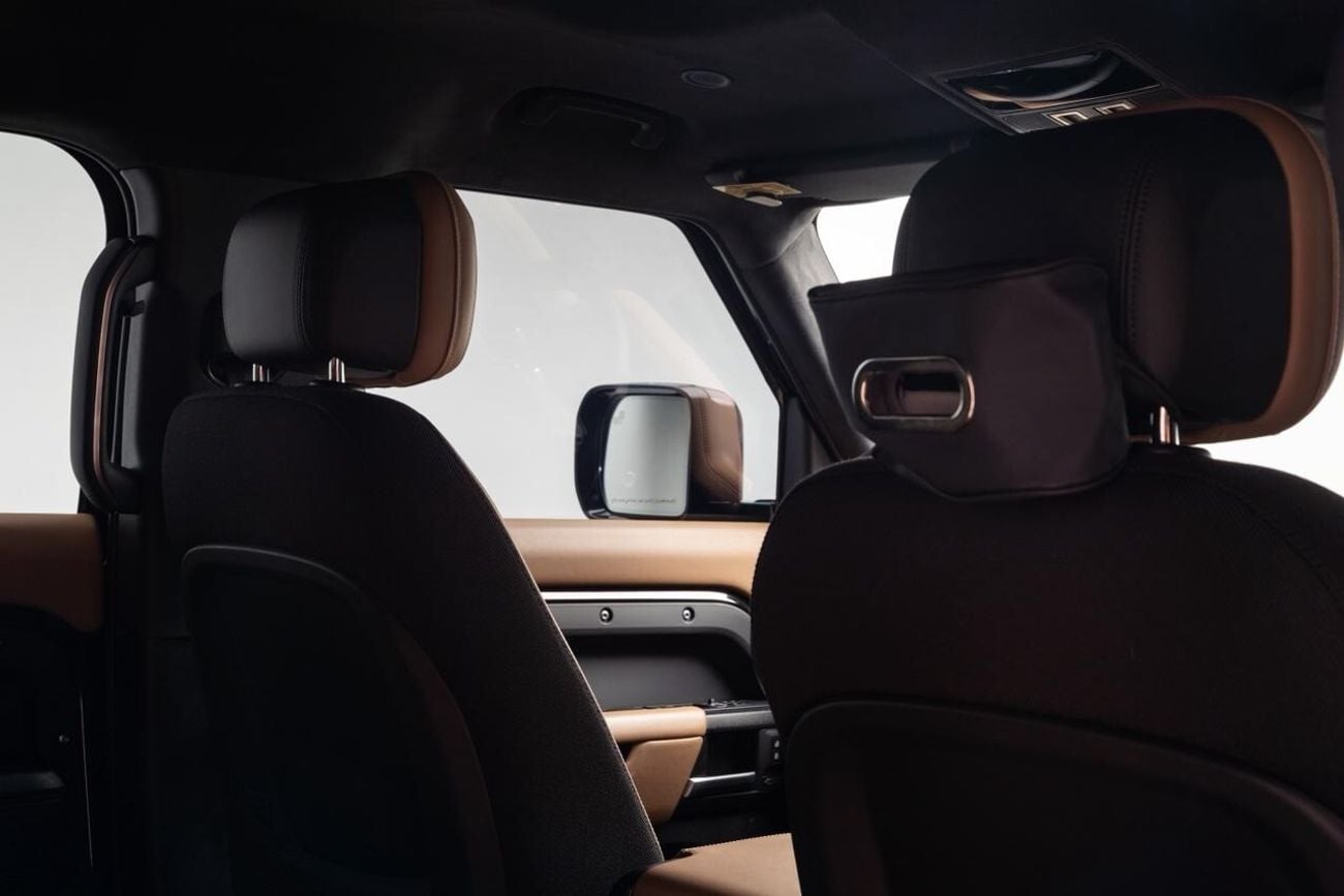 لاند روفر ديفندر 110 X P525 5.0L