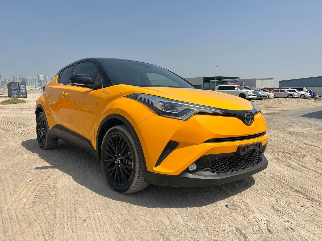 تويوتا CHR Toyota CHR ,1200 CC ,Right Hand Drive ,2017 Model  ,Yellow Color