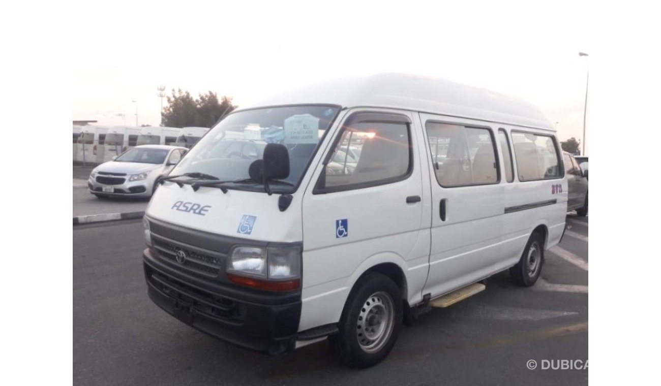 تويوتا هاياس Toyota Hiace RIGHT HAND DRIVE (Stock no PM 803)