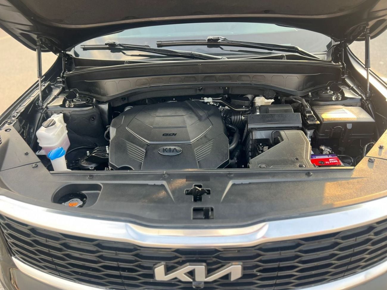 Kia Telluride LX 2020 Kia Telluride 3.8L V6 - Rear Camera & Sensor - Leather Seats With Rims -