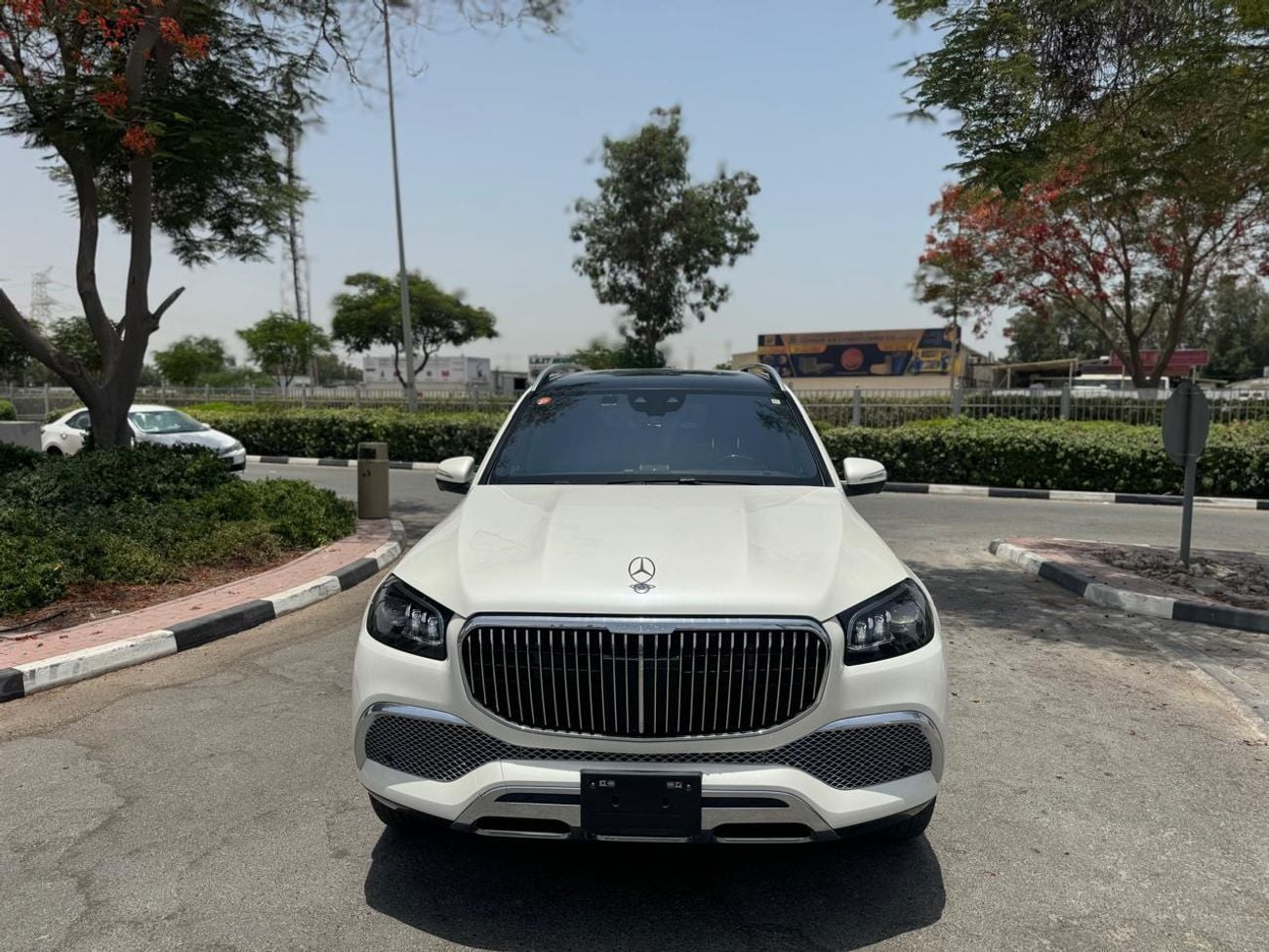 مرسيدس مايباخ gls600 مايباخ FULL OPTION MAYBACH GLS 600 2024