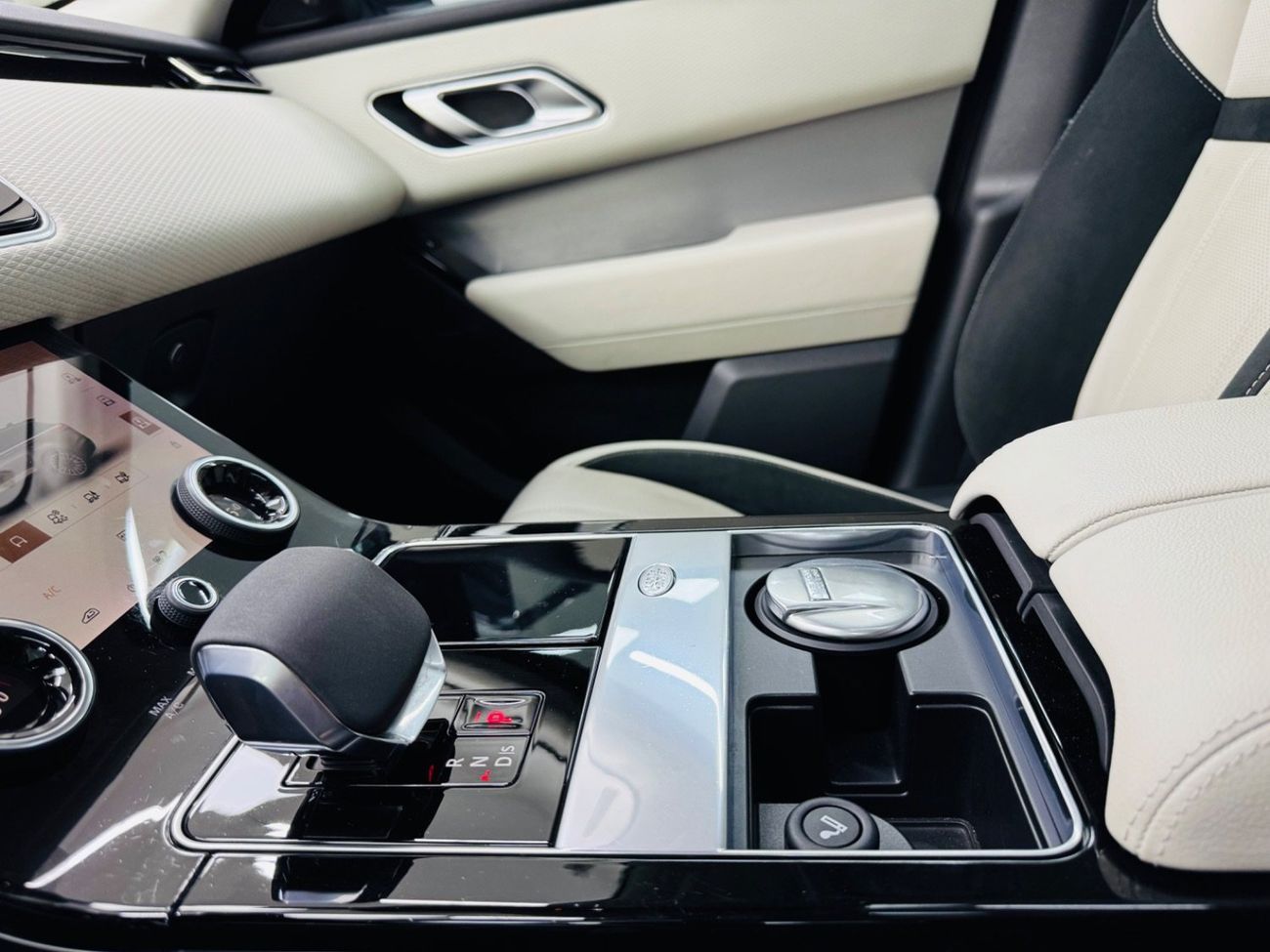 Land Rover Range Rover Velar P250 S 2.0L Petrol