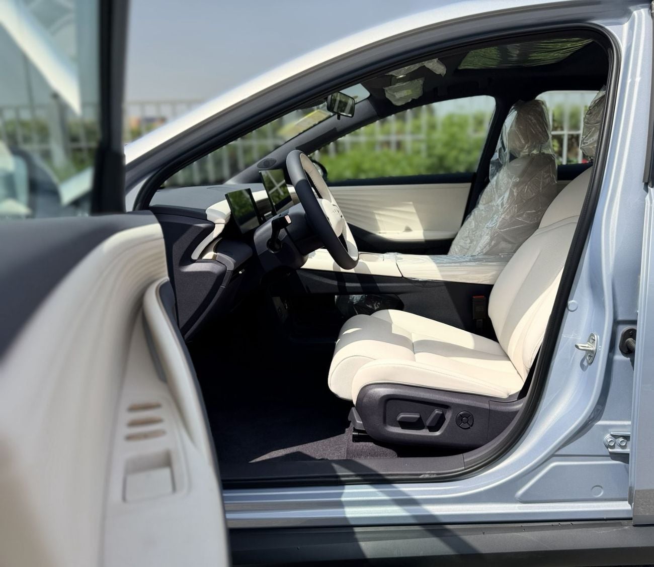 نيسان N6 Nissan N6 180 Max 2025 – Plug-in Hybrid