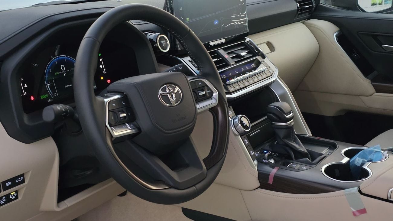 Toyota Land Cruiser TOYOTA GXR-V2 HEV 3.5L TT  MODEL YEAR 2026 COLOR BLACK