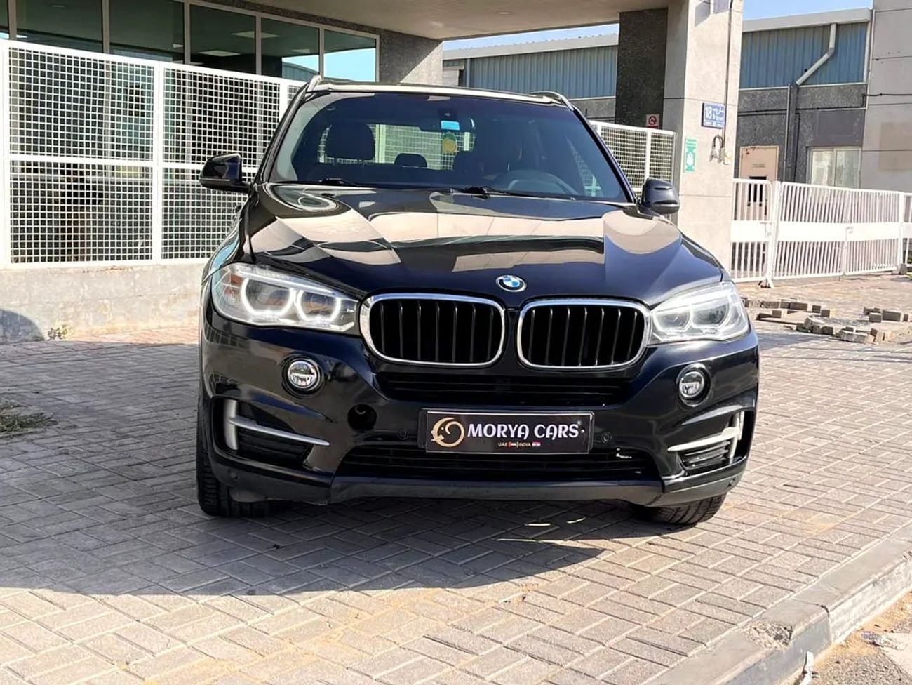 بي أم دبليو X5 MORYA JESWANI CARS FOR USED AUTOMOBILE TRADING CO.L.L.C