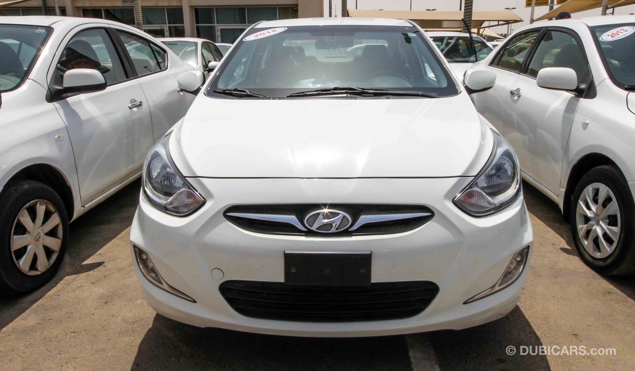 Hyundai Accent blue